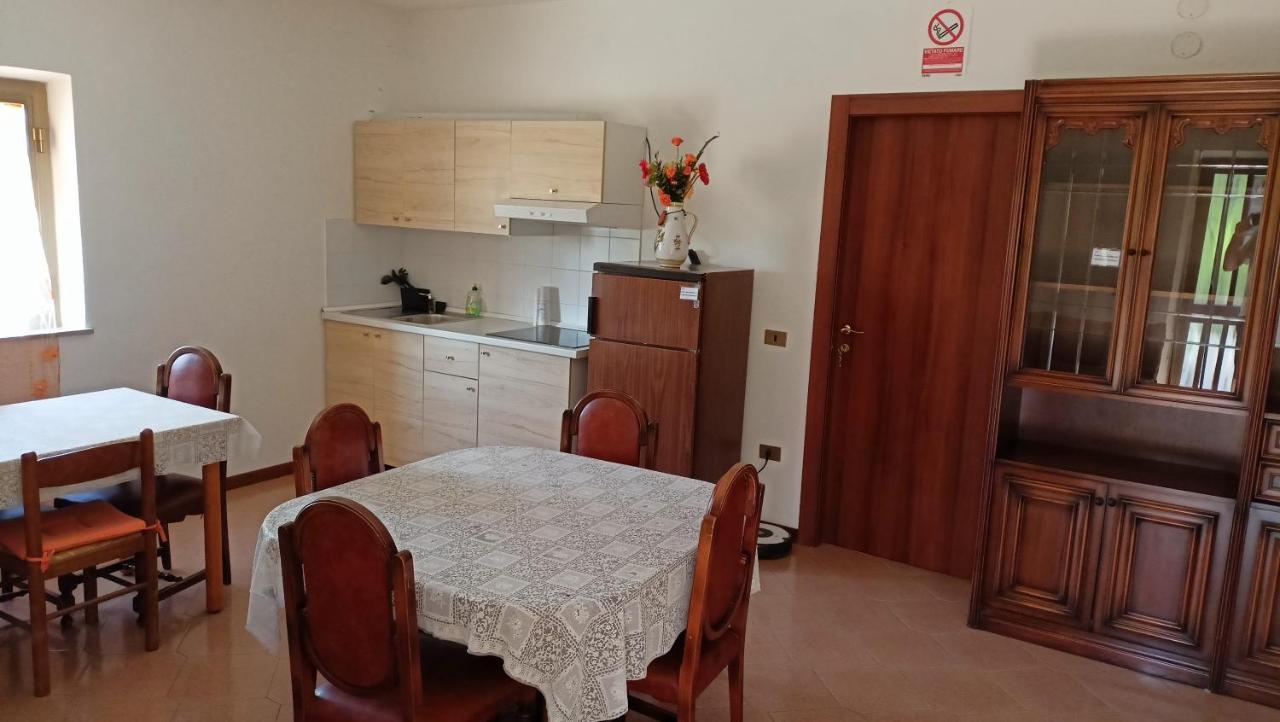 Marco - Camere Con Bagno Privato Vicino Al Centro Foligno Exterior foto